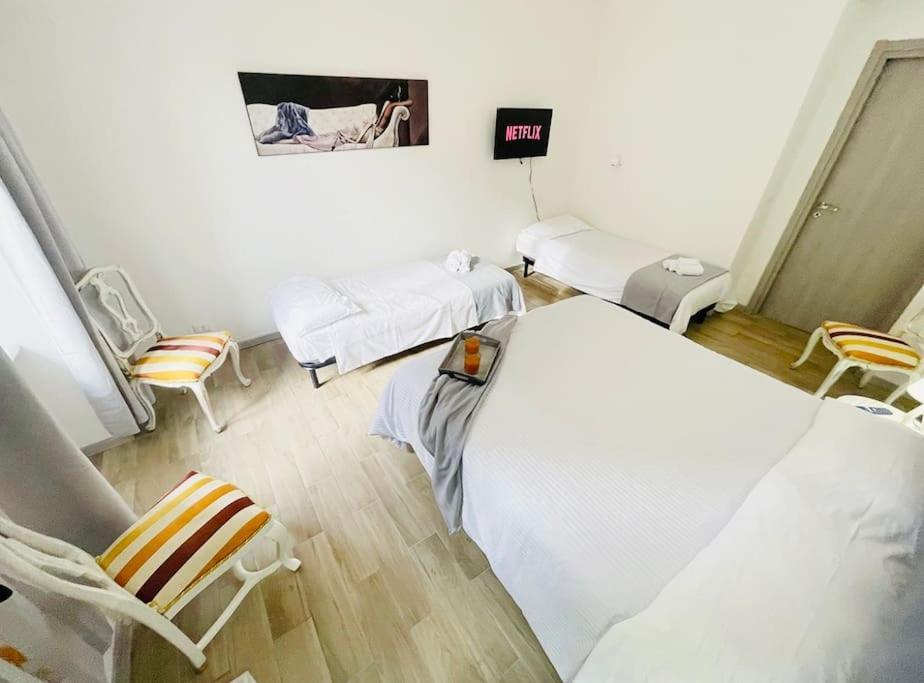 Porta Palazzo 15 Min - Suite Con Netflix & Wi-Fi Торино Екстериор снимка